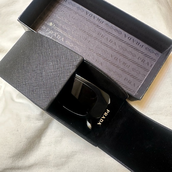 *BEST SELLER* Prada Symbole 49MM Rectangle Sunglasses Unisex - Picture 4 of 6